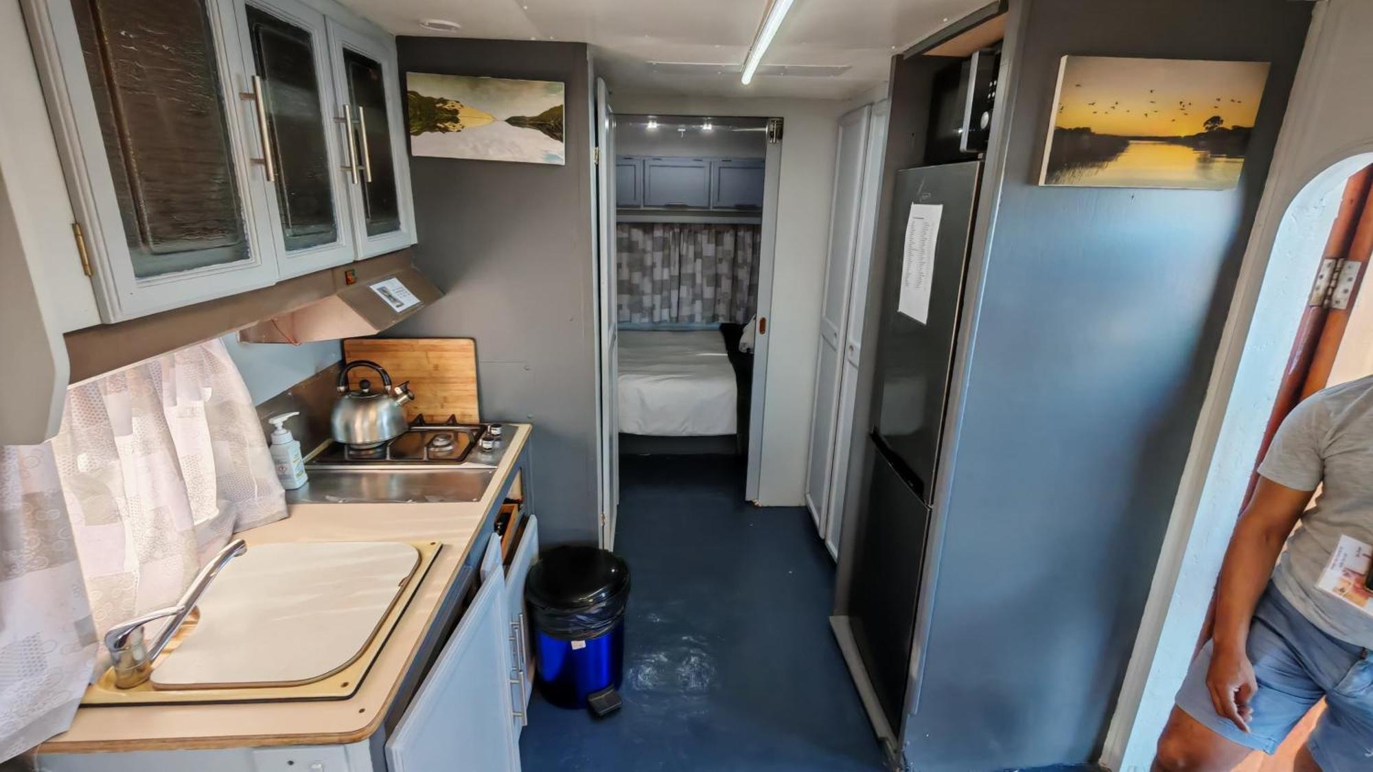 Maggie May House Boat - Colchester - 5Km From Elephant Park Exteriör bild