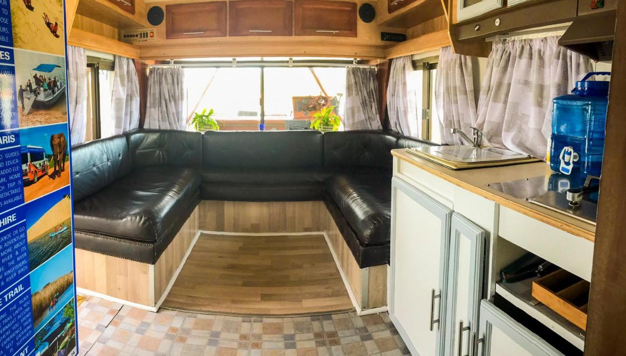 Maggie May House Boat - Colchester - 5Km From Elephant Park Exteriör bild